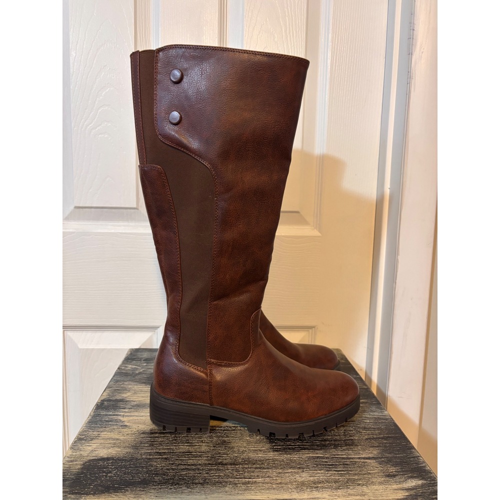 Dominique Nicole Brown Faux Leather Tall Riding Boots Lug Sole 9.5M Francis
